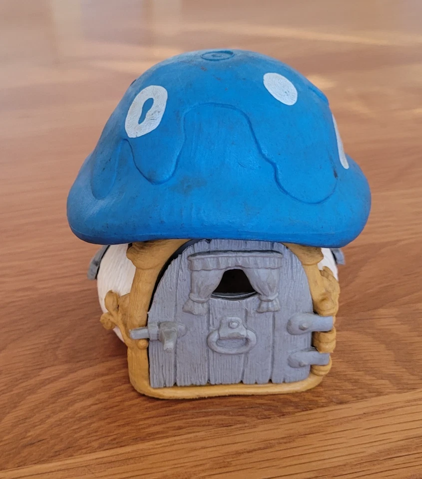 Smurf mushroom house blue roof   vintage - Image 2 of 3