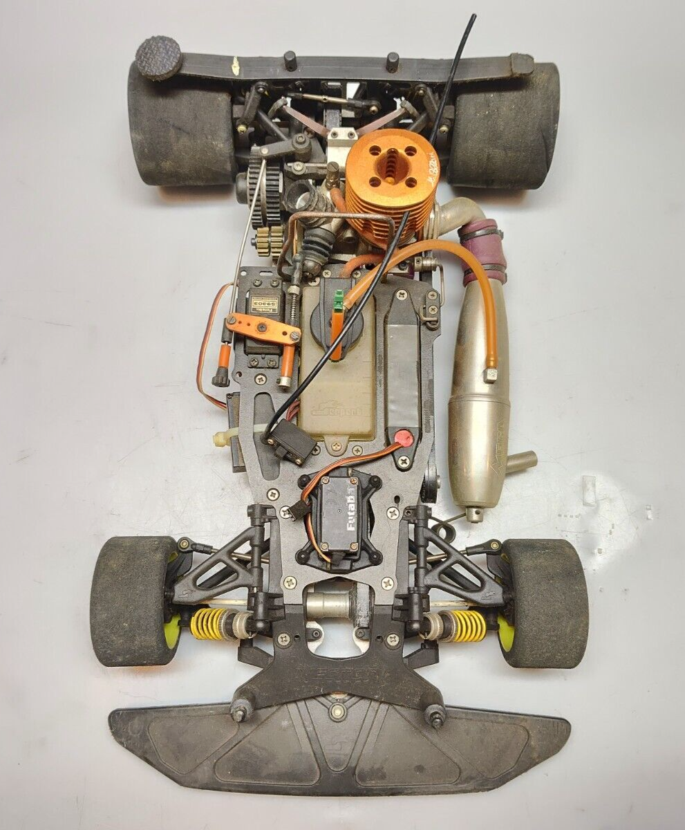 Picture 4 of 24