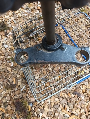 Derbi Senda 50/125 Paioli Rwu Not Usd fork Yokes - Picture 3 of 3