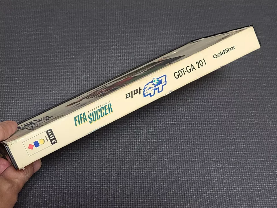 GoldStar LG 3DO FIFA Soccer Foot Ball Retro Game Korean Version for Console - Image 3 of 4