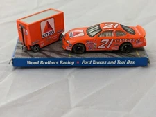 Hot Wheels Wood Brothers Racing Elliot Sadler #21 Citgo Ford Tarus Nascar