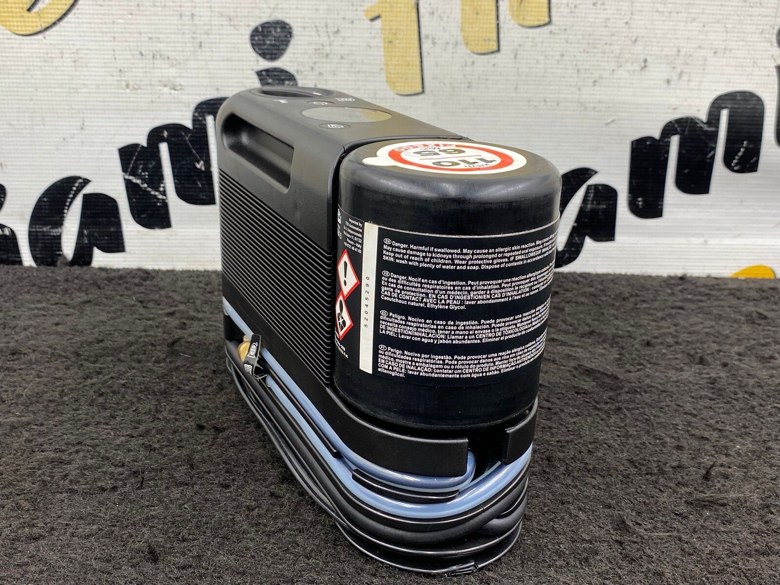 2015 Maserati GranTurismo MC Tire Inflator Air Compressor OEM