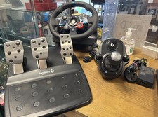 Logitech G29 Driving Force Racing Wheel, Pedals & Shifter Bundle (PS5/PS4/PC)