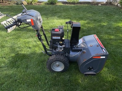 Briggs & Stratton 1226 Snowblower