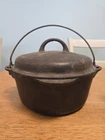 Griswold No. 7 Cast Iron Tite-Top Dutch Oven - Sits Flat