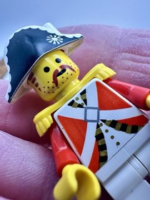 LEGO Minifigure Pirates I Imperial Guard Admiral pi001 pi074 6263 6271 6277 VTG