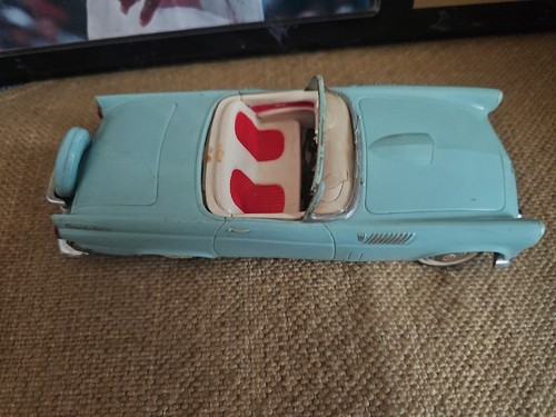 AMT 1956 Ford Thunderbird Convertible Dealer Promo Model Car - Picture 10 of 24