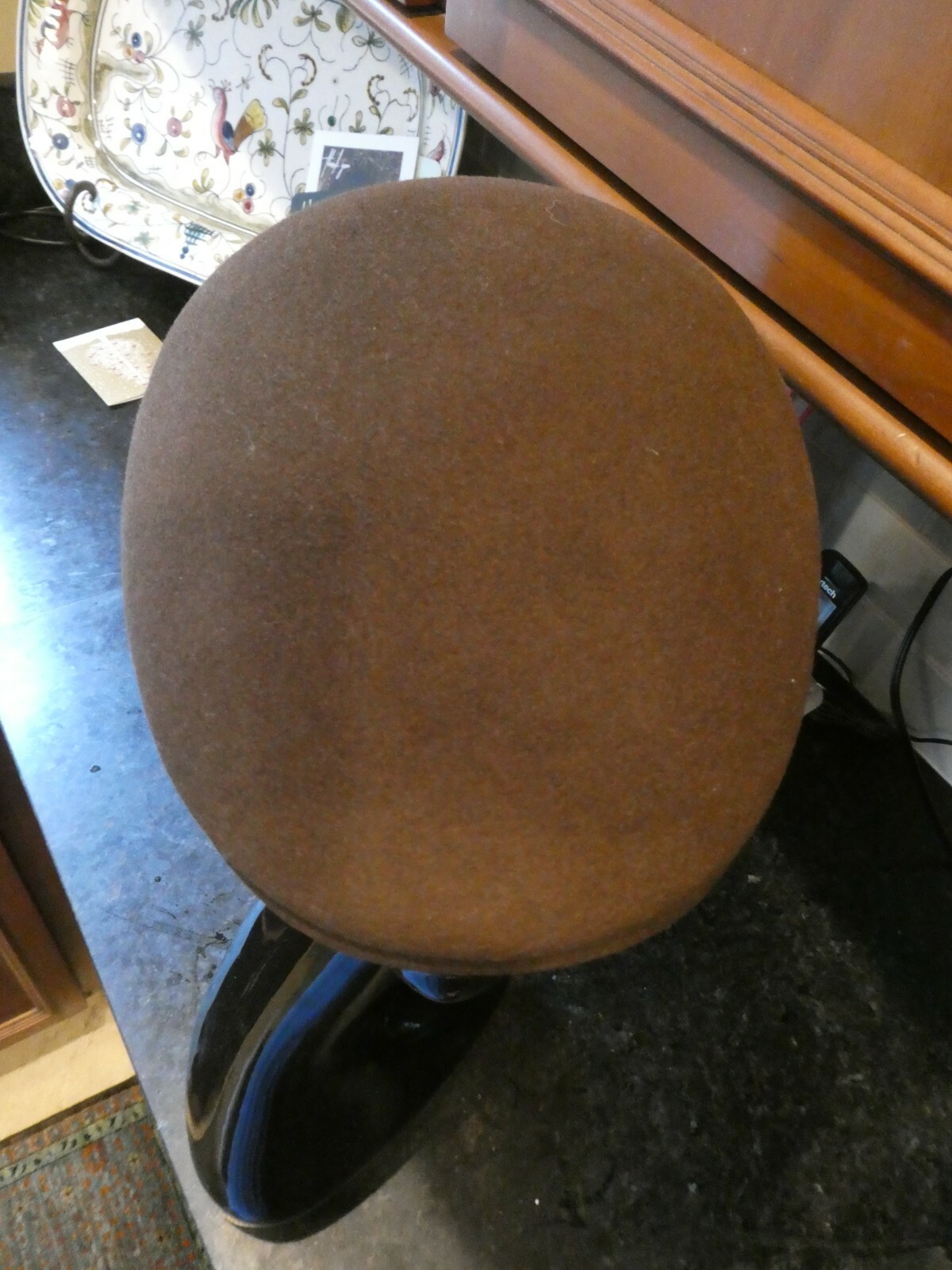 Picture 2 of 5