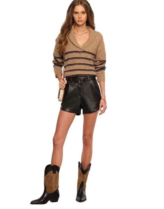 Pantalones cortos de cuero suave mantecoso Heartloom Anina para mujer talla grande en negro Foto 2 de 4