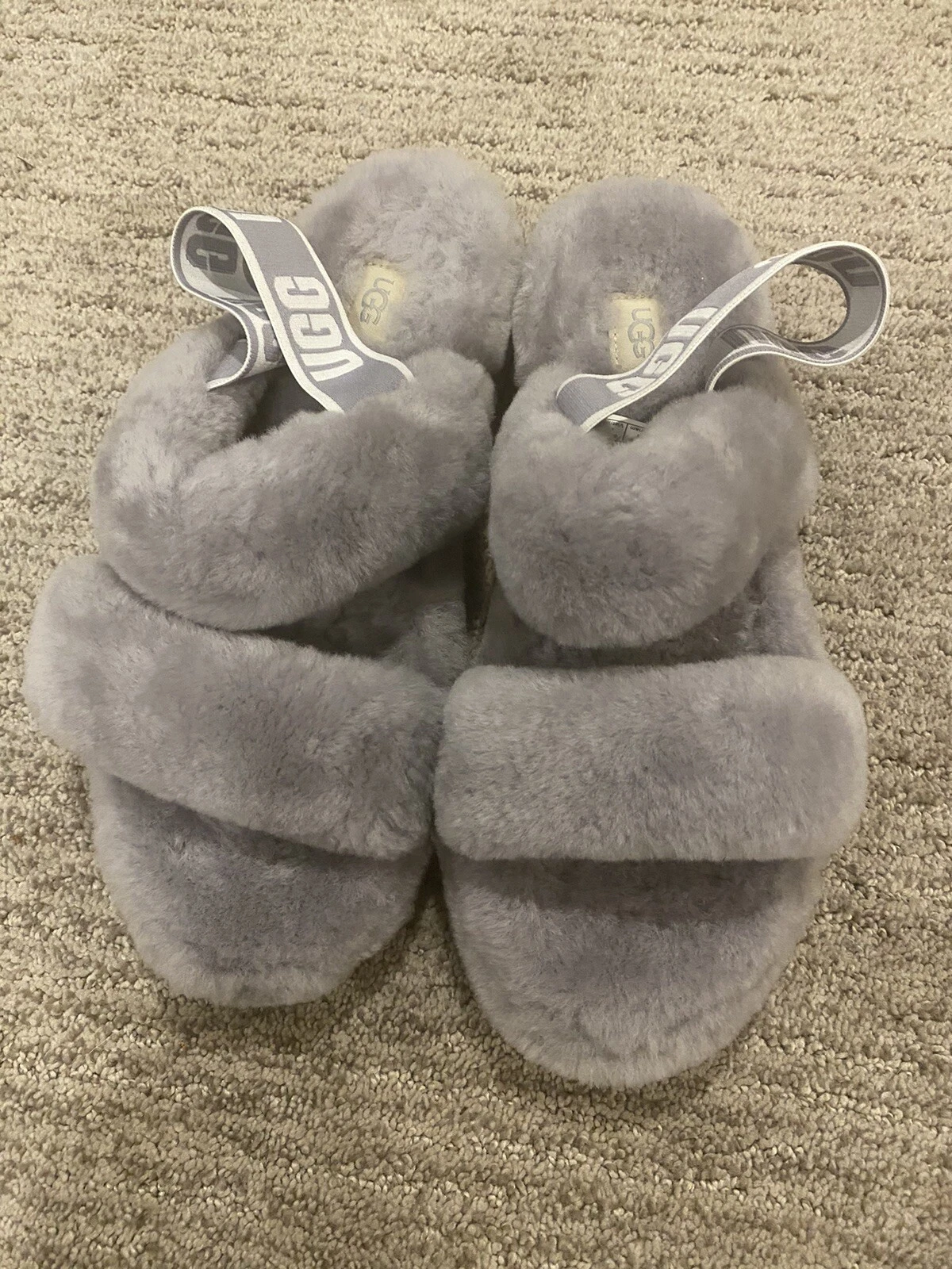 Sandali da donna UGG 'Oh Yeah' grigi in pelle di pecora plateau con slingback taglia 10