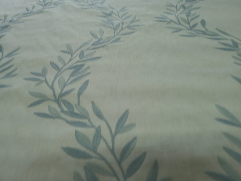 Kravat Alexa Hampton "Leaf Frame" Spa Multi-use Linen Blend Embroidered 2 Yds - Image 3 of 4