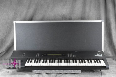 KORG M1 Music Workstation Digital Synthesizer in Good condition.