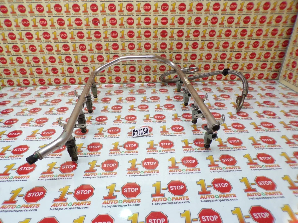 Mercedes Benz S430 2000 riel de combustible con juego de inyectores 113-078-00-49 OEM Foto 2 de 4