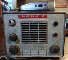 E. F. Johnson Viking Messenger CB Radio Tested WORKS SEE PICS AND VIDEO 11-meter