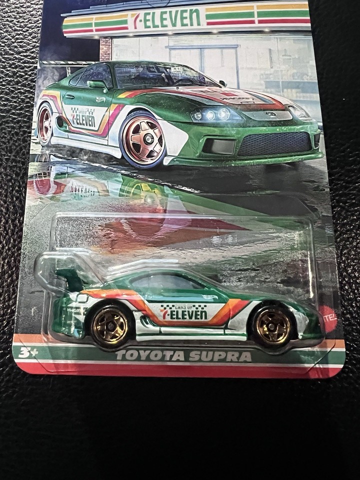 Hot Wheels Toyota Supra 1:64 – Seven Eleven Silver Series 2025, Edizione Limitata, Nuova