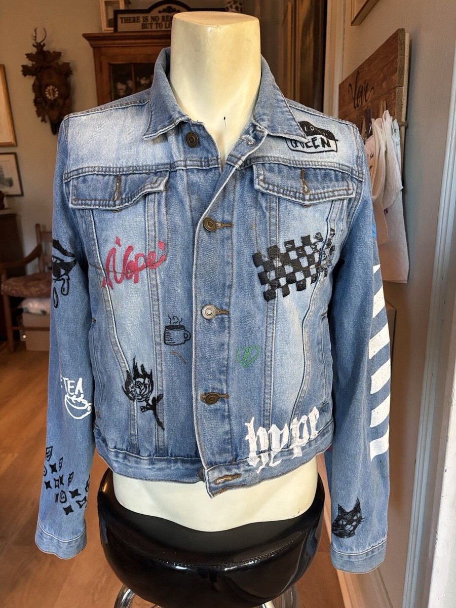 Appliqué RUE 21 Embellished Denim Jacket Size Women's Medium