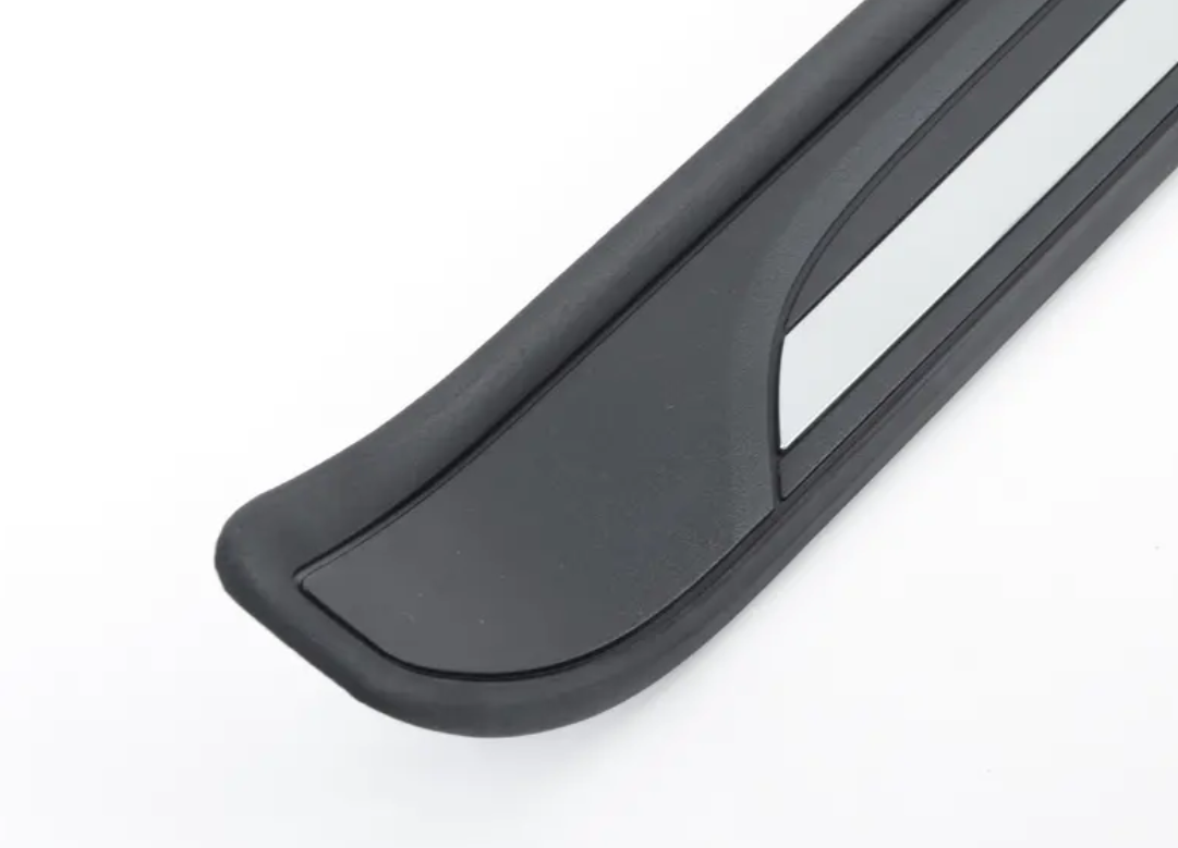 BMW 1 Coupe E82 Right Door Sill Cover Chrome 7180740 51477180740 