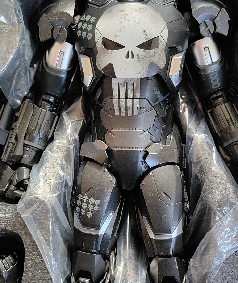 Body Figure HT Hot Toys VGM33D28 Future Fight War Machine Armor