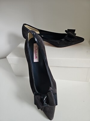 Leder Pumps Italy Damen Schuhe  Mittelhoch Gr.37 in schwarz mit Schleife NEU