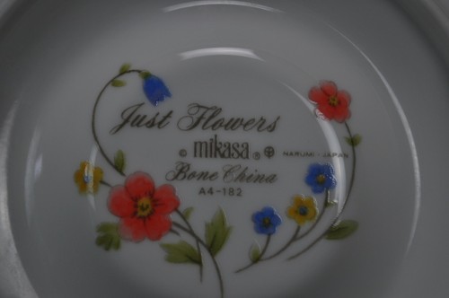 Mikasa Bone China Just Flowers Cup And Saucer A4-182 - Picture 5 of 12