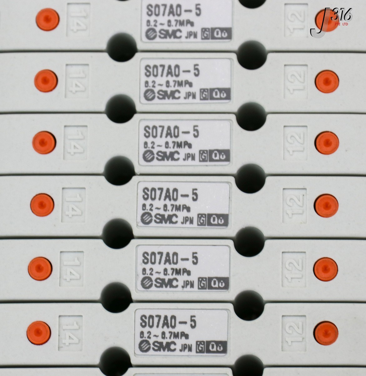 16856 SMC 12-SLOT PNEU MANF W/ EX260-SDN1-X178 S07A0-5 NEW SS0750