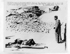 o68192 1960 orig photo disaster earthquake hits Agadir Morocco King Mohammed V t