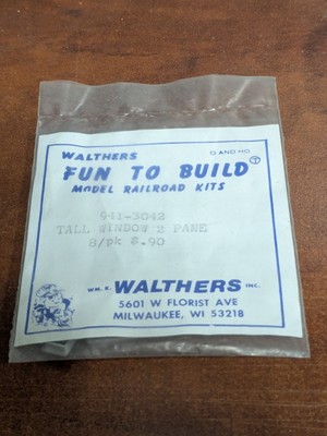 Walthers - O/HO Scale - #941-3042 - Tall Window - 2 Pane - NOS