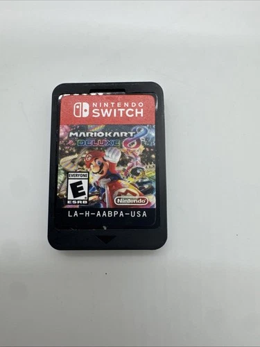 Mario Kart 8 Deluxe (Nintendo Switch, 2017) Authentic Game Cartridge Only
