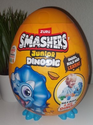 Smashers Junior Dino Dig Small Egg (Triceratops) by ZURU 12+ Surprises Compou...