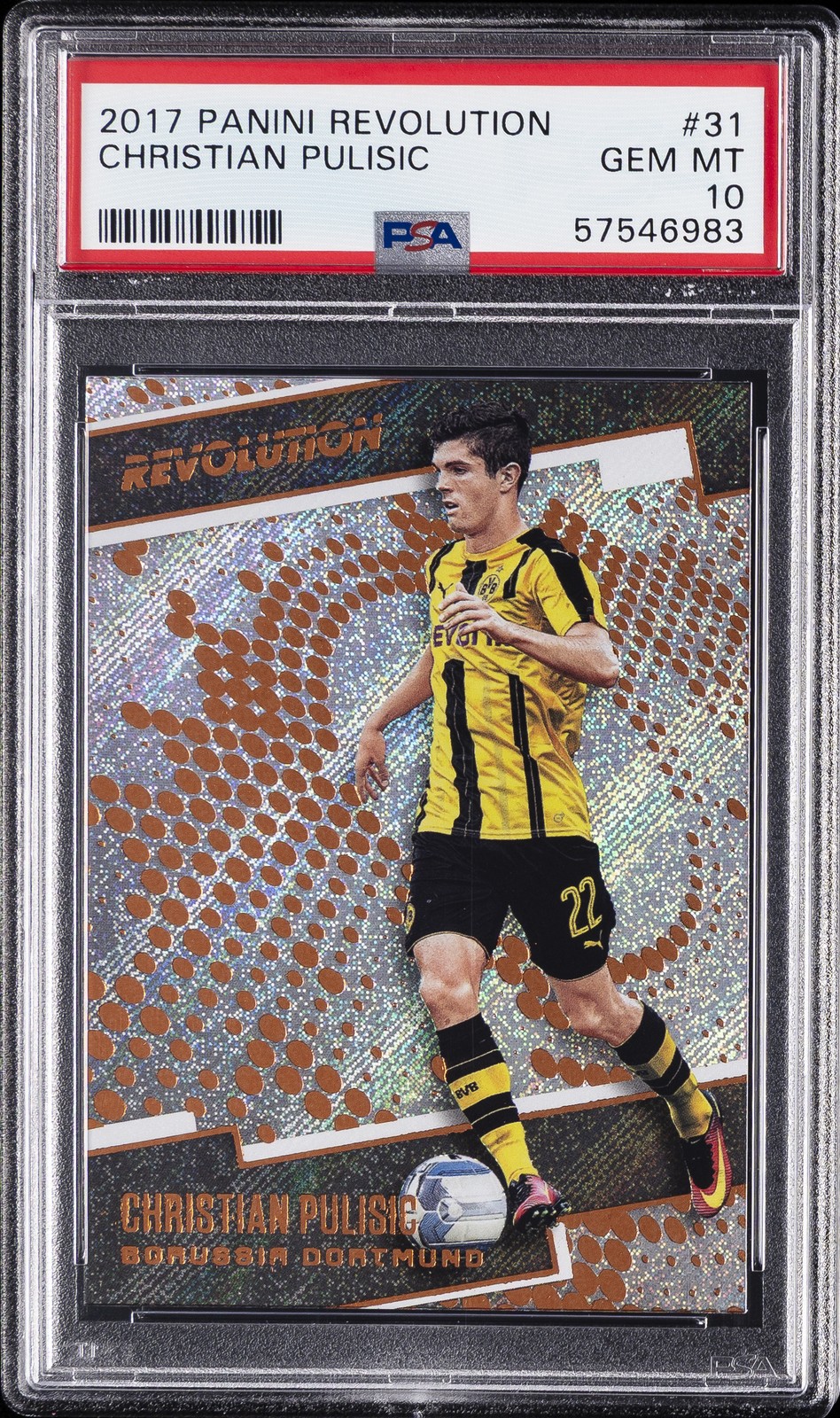 2017 PANINI REVOLUTION #31 CHRISTIAN PULISIC PSA 10