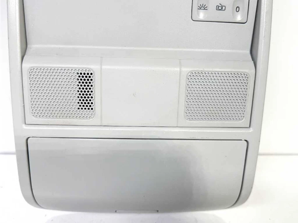 09-18 VW Tiguan Overhead Dome Light Reading Lamp Assembly Gray - Image 3 of 4