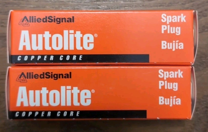 Spark Plug-Copper Resistor Autolite 403 Lot Of 2
