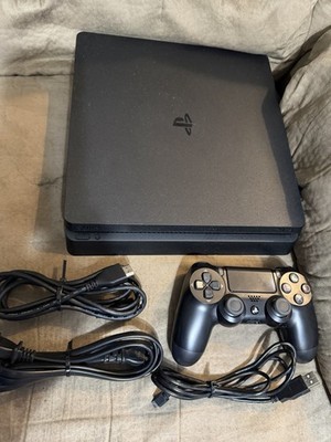Sony PS4 PlayStation 4 Slim 1TB Console Bundle - FIRMWARE 9 - Tested Nice!
