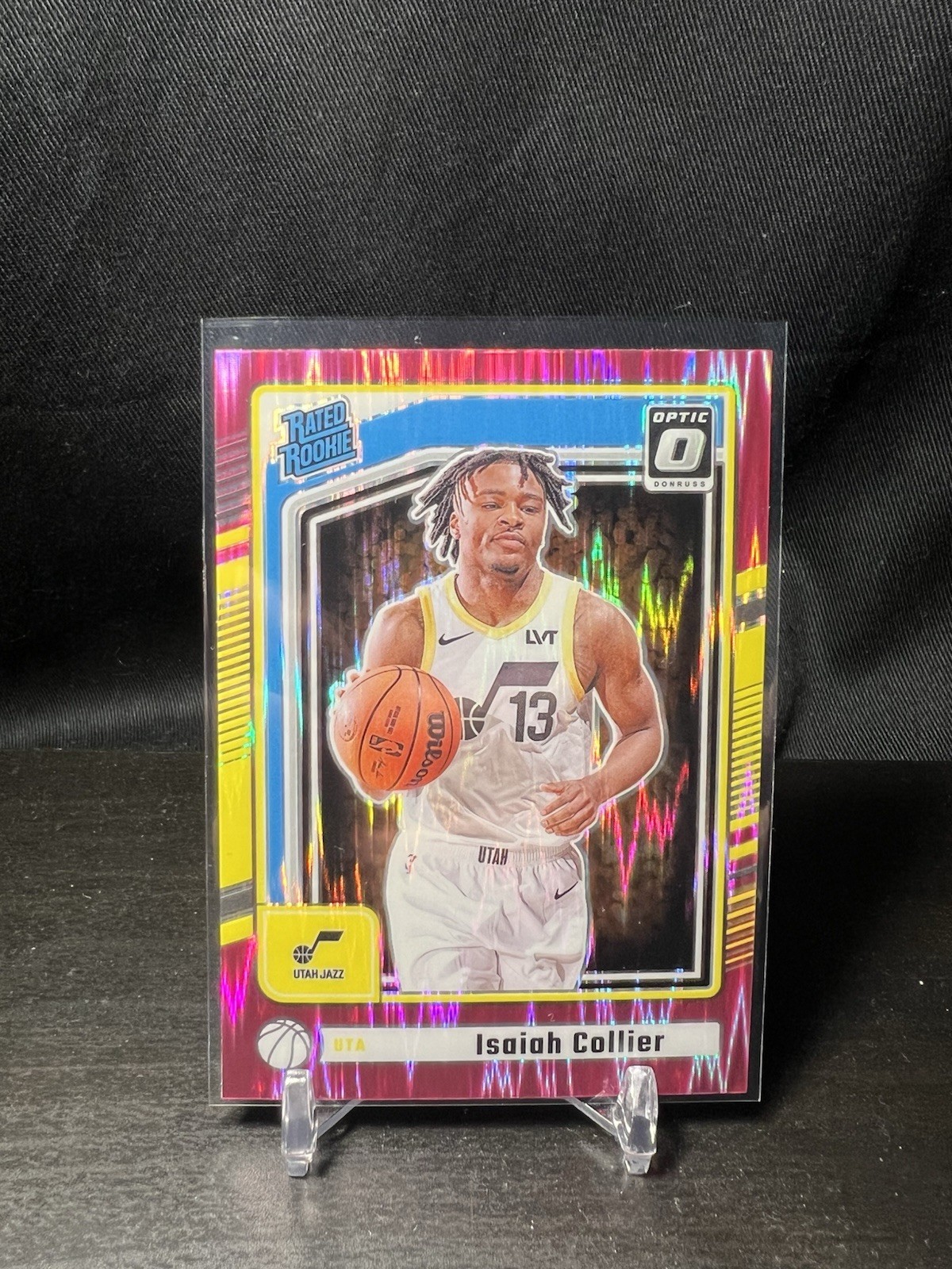 2024-25 Panini Donruss Optic Isaiah Collier Pink Flash RC Rated Rookie Preview