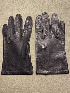 Vintage Black Kidskin Leather Gloves, Size 7 1/2” Unlined
