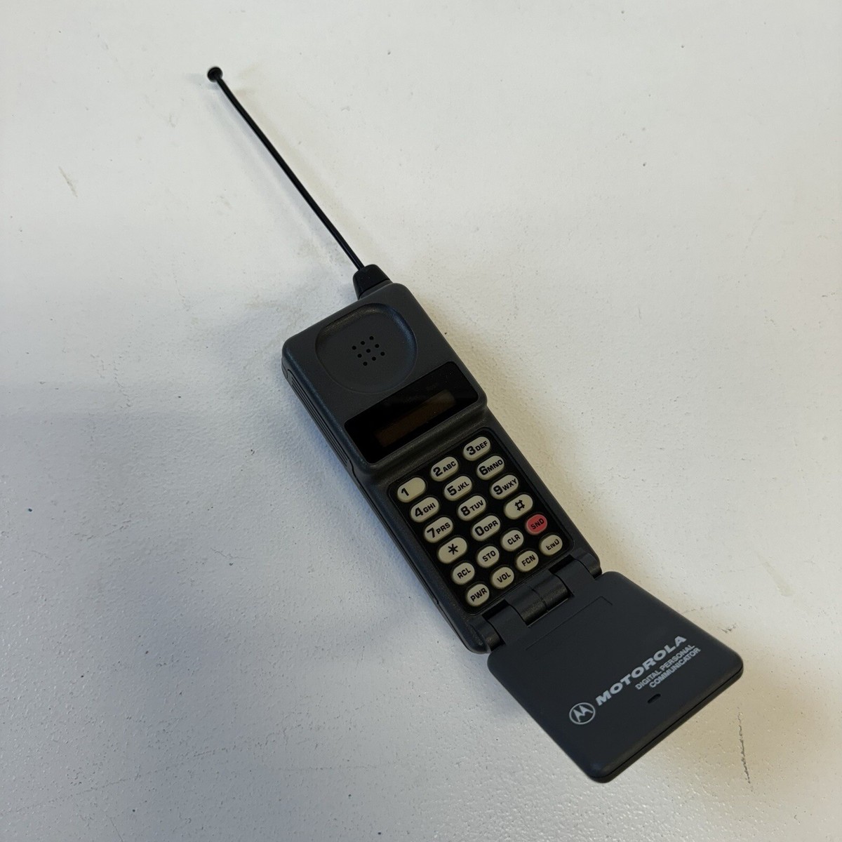 Vintage Motorola Cell Phone f09hld8415bg For Parts /prop Use Only