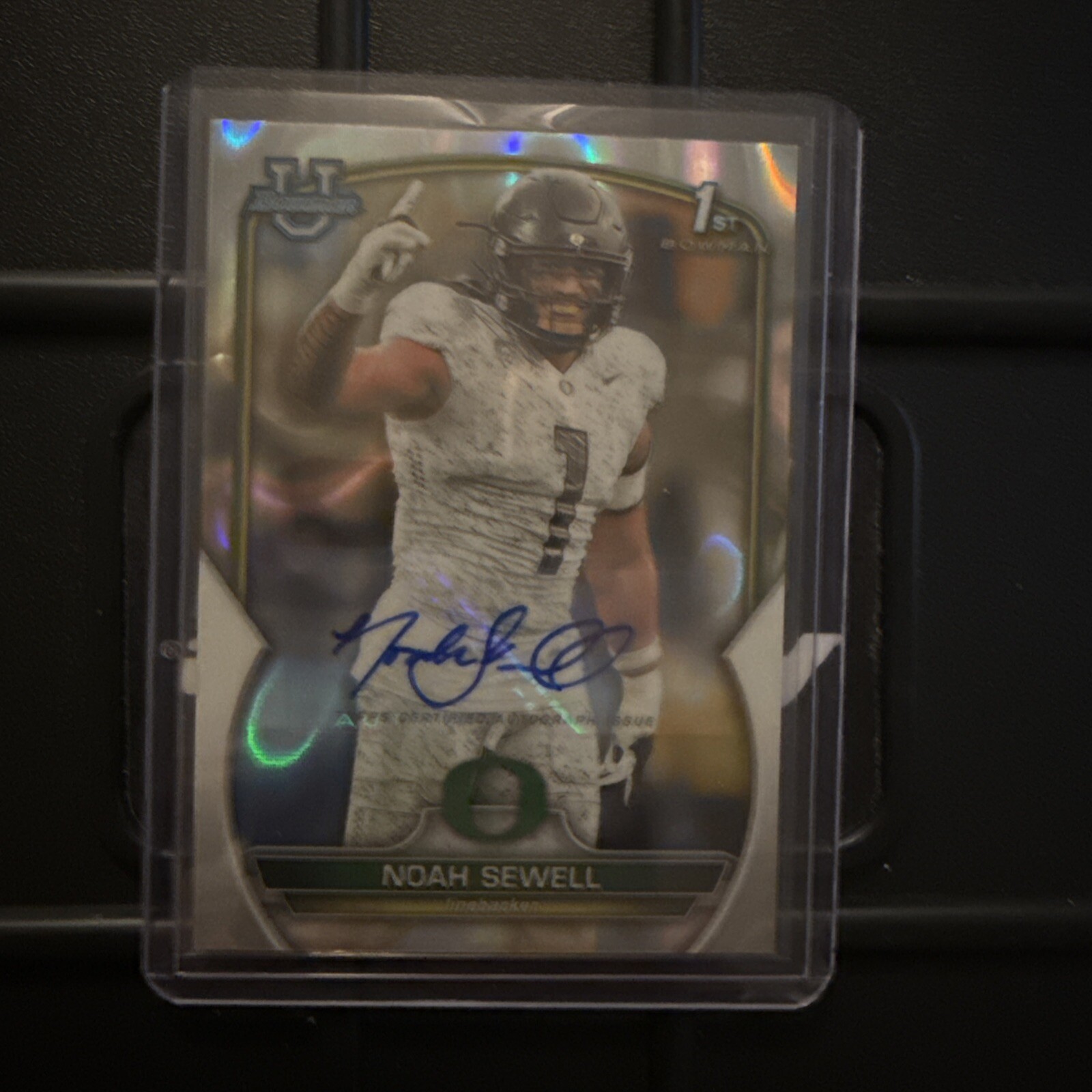 2022 Bowman U Chrome Noah Sewell Bowman 1st Lava Refractor Auto /199 Bears