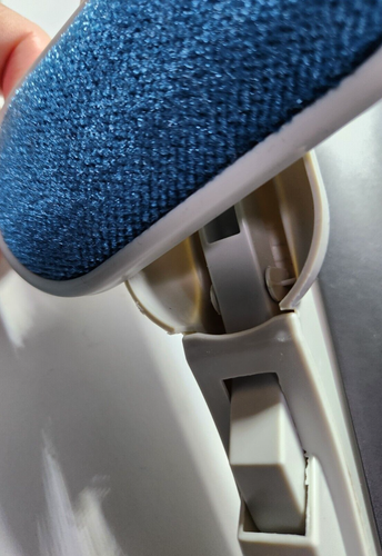 TOP Fusselbürste Kleiderbürste Textilbürste Tierhaarbürste 360°drehbar Automatik - Bild 6 von 11