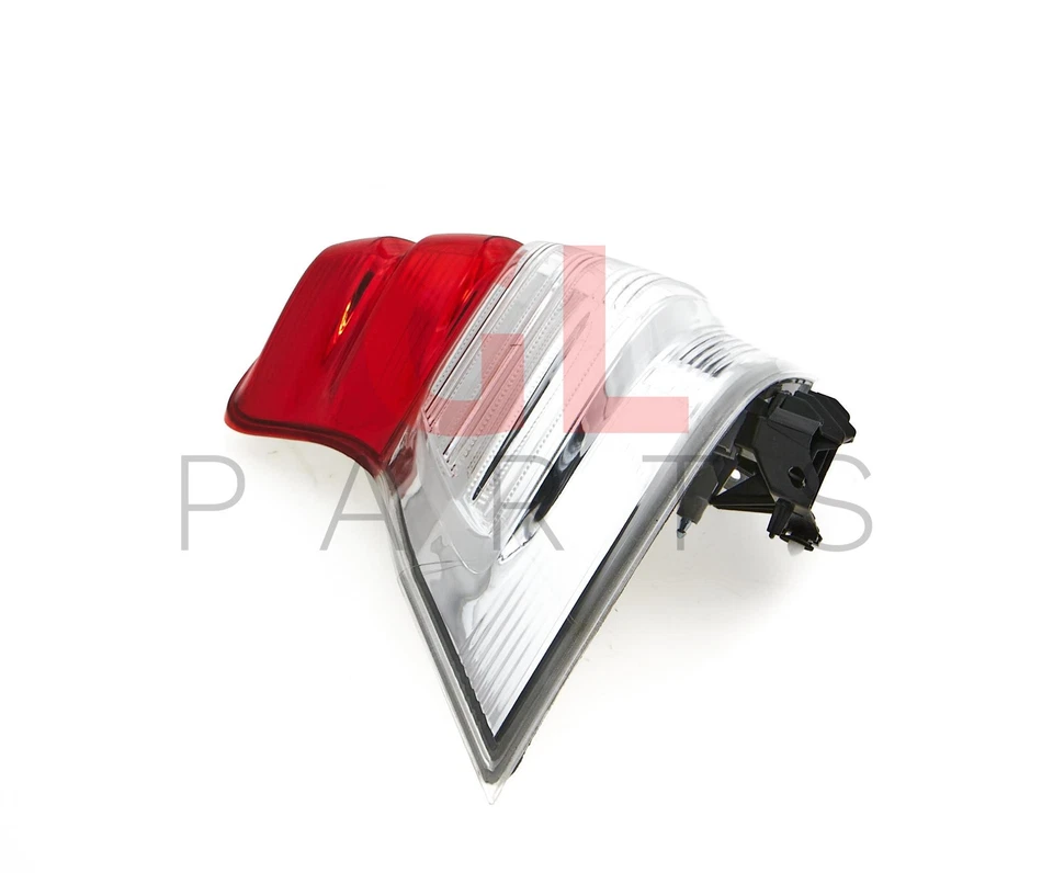 Rear Light FOR TOYOTA LAND CRUISER FJ150 2009 - 2013 8156160830 Left TYC Foto 3 de 4