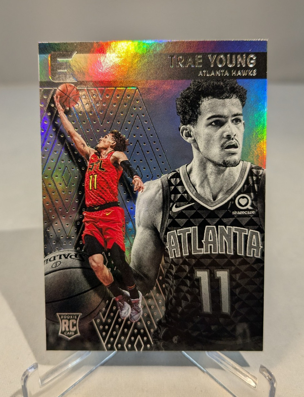 2018-19 Panini Chronicles Essentials Trae Young Rookie #234 RC