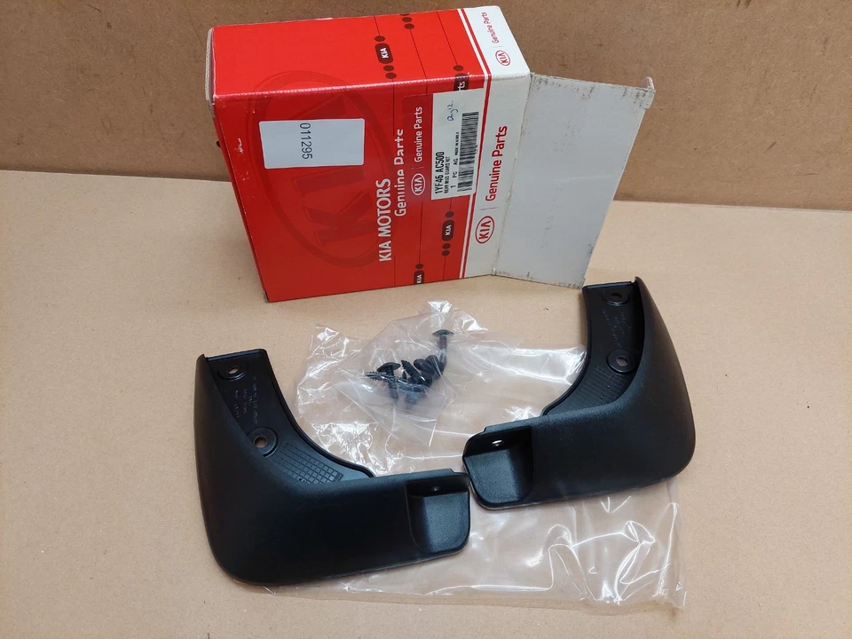 Kia Picanto Rear Mud Flaps Splash Guard Kit 2015-2016 1YF46AC500 Genuine NEW OEM - Image 2 of 4