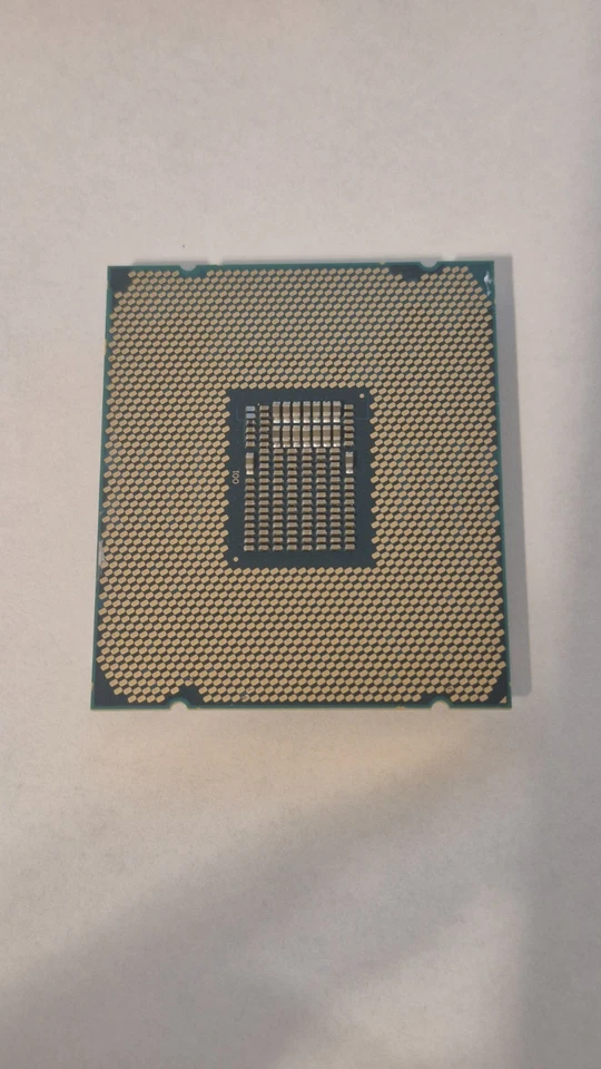 Intel Core i7-7820X 3.6GHz SR3L5 LGA2066 X-Series CPU, excellent condition - Image 2 of 2