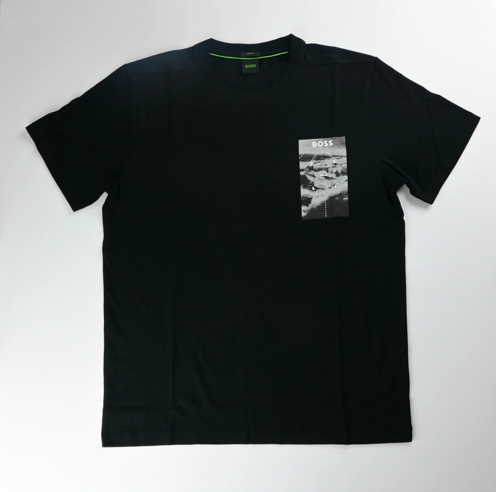Hugo Boss Men's Graphic T-Shirt Black | Aviator Radar Print | New Without Tags