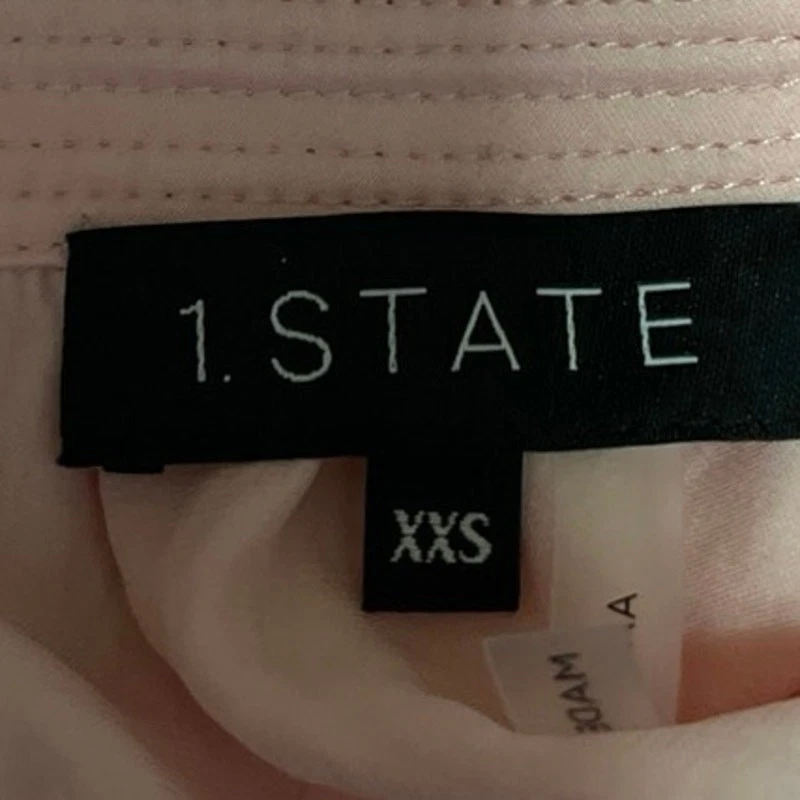 Blusa Top Para Mujer 1.State Rosa Manga Corta Acampanada Volantes Cuello Simulado Talla XXS Foto 3 de 4