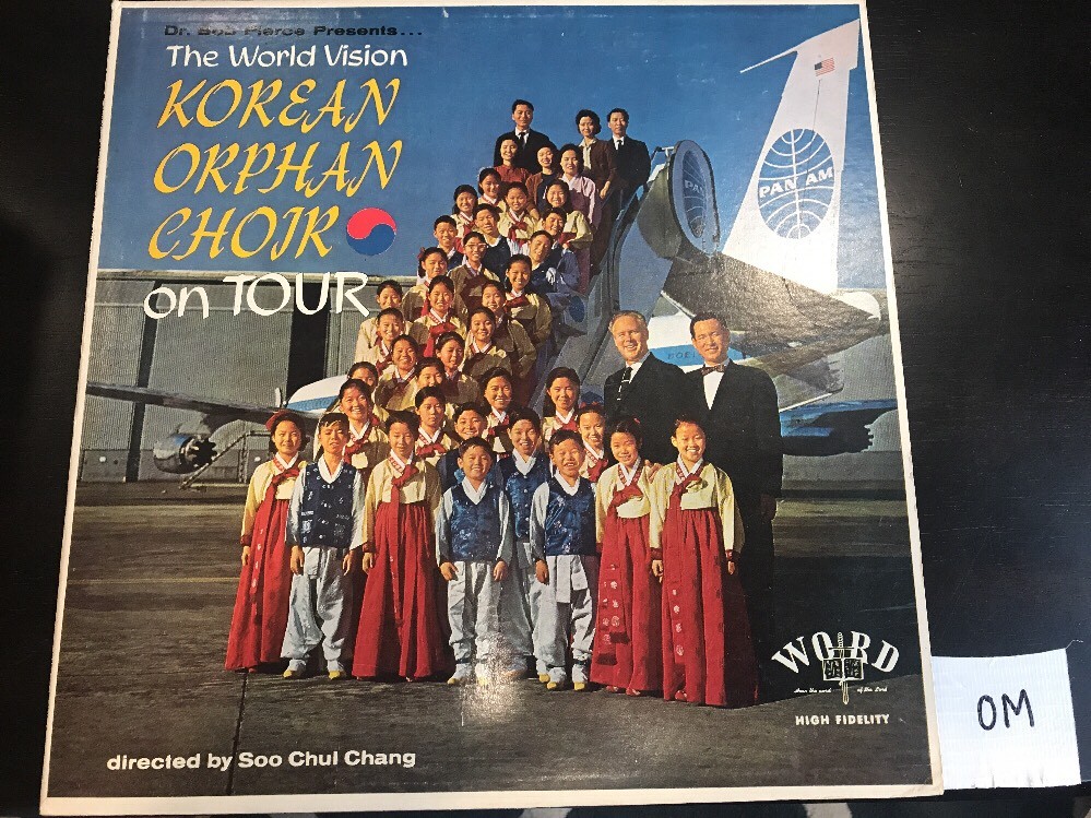 VINTAGE RECORD THE WORLD VISION KOREAN ORPHAN CHOIR ON TOUR WORD