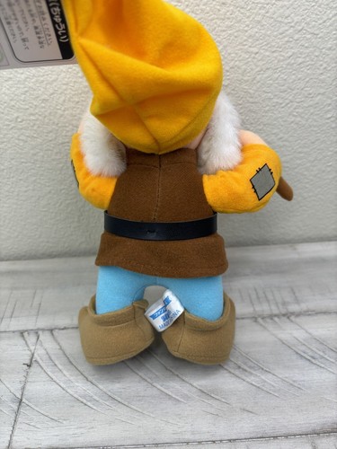 Vintage 1999 SEGA Disney Snow White Seven Dwarfs Happy Plush w/Tags - Picture 4 of 10