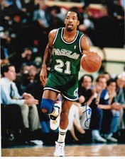 FAT LEVER  DALLAS MAVERICKS   ACTION SIGNED 8x10