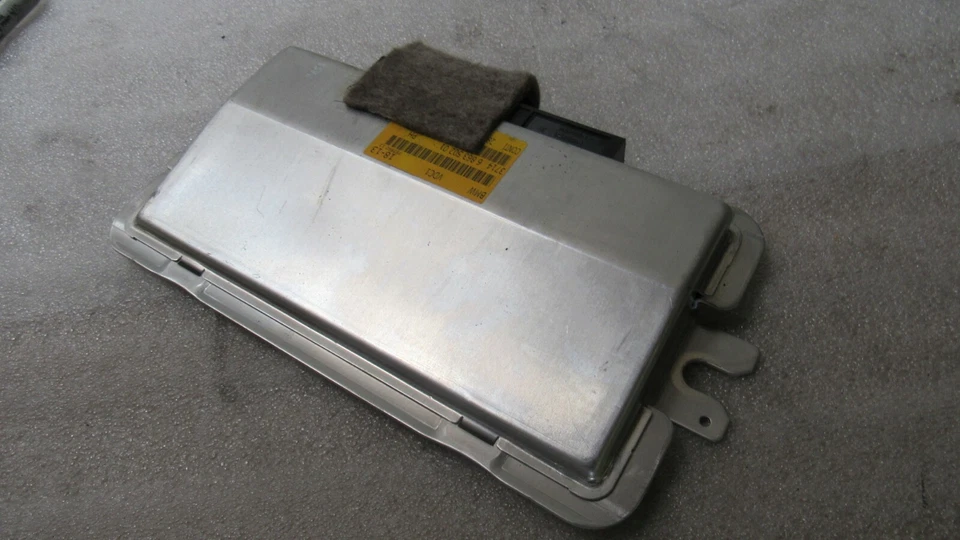 BMW M3 M4 M5 M6 2013-2020 X5M X6M módulo de control de suspensión activa VDC OEM 12680 Foto 2 de 4