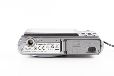 Panasonic Lumix DMC-FX100 Digitalkamera Kompaktkamera Kamera