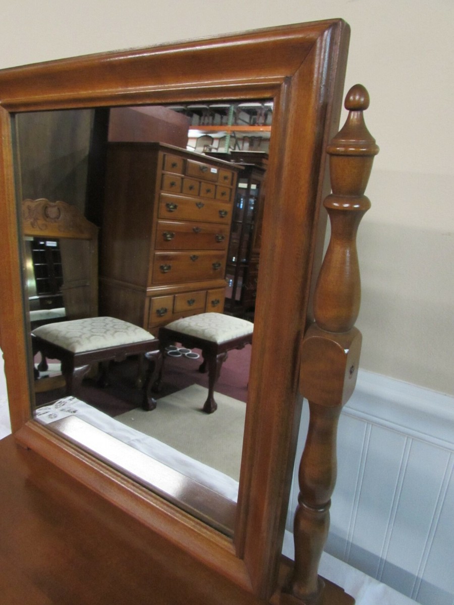 VINTAGE ETHAN ALLEN NUTMEG MAPLE SHAVING MIRROR, CHEVAL STYLE